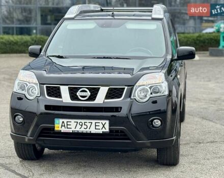 Черный Ниссан ИксТрейл, объемом двигателя 2 л и пробегом 11 тыс. км за 18500 $, фото 2 на Automoto.ua