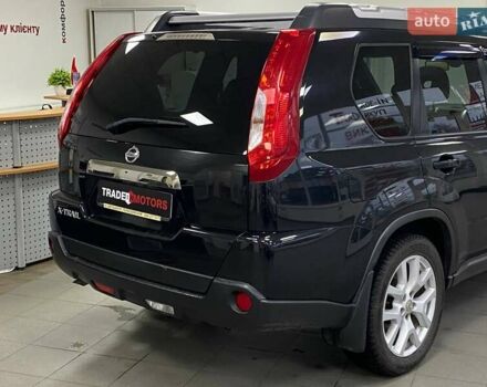 Чорний Ніссан ІксТрейл, об'ємом двигуна 2 л та пробігом 54 тис. км за 15490 $, фото 9 на Automoto.ua