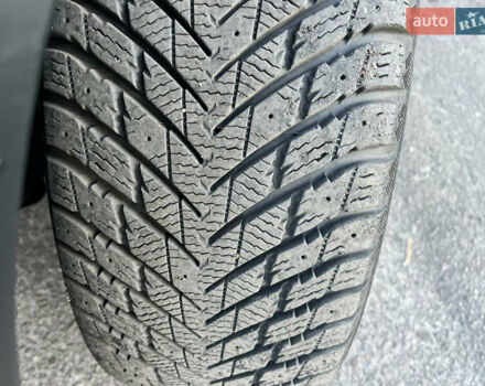 Ниссан ИксТрейл 2013 в Львове на Automoto.ua Черный Ниссан ИксТрейл, объемом двигателя 2 л и пробегом 359 тыс. км за 12300 $, фото 11 на Automoto.ua