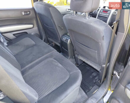 Чорний Ніссан ІксТрейл, об'ємом двигуна 2 л та пробігом 190 тис. км за 11700 $, фото 9 на Automoto.ua