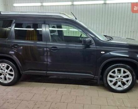 Черный Ниссан ИксТрейл, объемом двигателя 2 л и пробегом 213 тыс. км за 11950 $, фото 5 на Automoto.ua