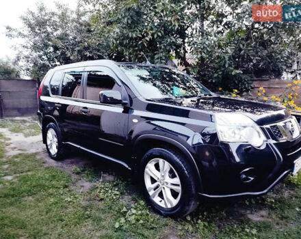 Чорний Ніссан ІксТрейл, об'ємом двигуна 2 л та пробігом 190 тис. км за 11700 $, фото 5 на Automoto.ua