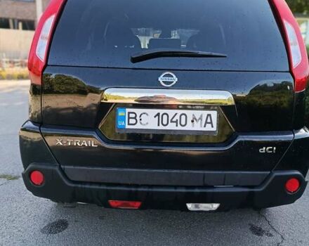 Черный Ниссан ИксТрейл, объемом двигателя 2 л и пробегом 132 тыс. км за 12800 $, фото 31 на Automoto.ua