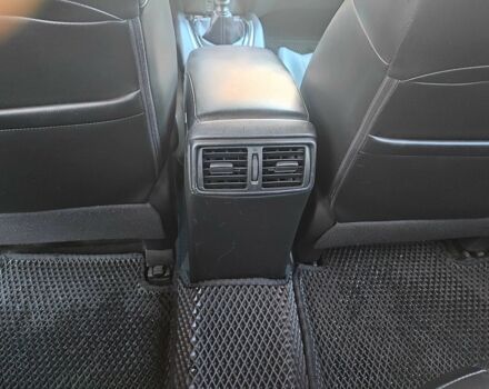 Черный Ниссан ИксТрейл, объемом двигателя 1.6 л и пробегом 223 тыс. км за 15000 $, фото 16 на Automoto.ua