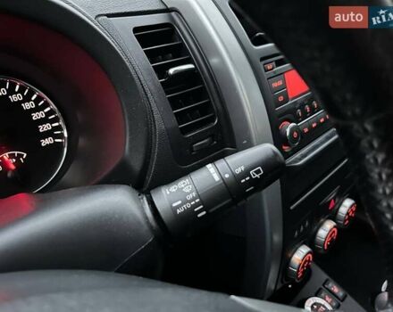 Черный Ниссан ИксТрейл, объемом двигателя 2 л и пробегом 250 тыс. км за 12990 $, фото 22 на Automoto.ua