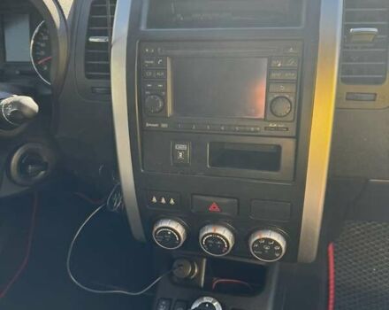 Чорний Ніссан ІксТрейл, об'ємом двигуна 2 л та пробігом 228 тис. км за 15200 $, фото 11 на Automoto.ua