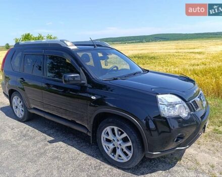 Черный Ниссан ИксТрейл, объемом двигателя 2 л и пробегом 206 тыс. км за 11600 $, фото 5 на Automoto.ua