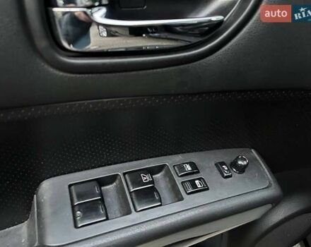 Черный Ниссан ИксТрейл, объемом двигателя 2 л и пробегом 250 тыс. км за 12990 $, фото 17 на Automoto.ua