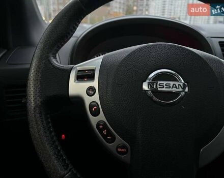 Черный Ниссан ИксТрейл, объемом двигателя 2 л и пробегом 250 тыс. км за 12990 $, фото 23 на Automoto.ua