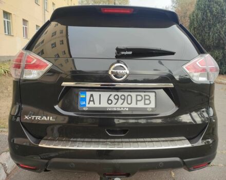 Черный Ниссан ИксТрейл, объемом двигателя 1.6 л и пробегом 223 тыс. км за 15000 $, фото 5 на Automoto.ua