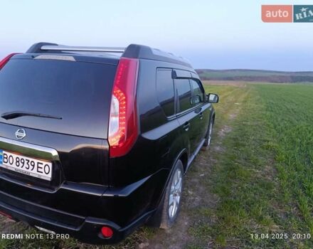 Черный Ниссан ИксТрейл, объемом двигателя 2 л и пробегом 206 тыс. км за 11600 $, фото 23 на Automoto.ua