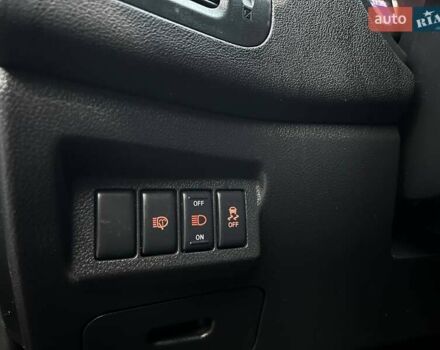 Черный Ниссан ИксТрейл, объемом двигателя 2 л и пробегом 250 тыс. км за 12990 $, фото 19 на Automoto.ua