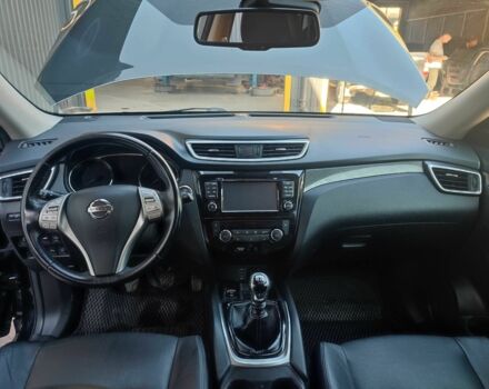 Черный Ниссан ИксТрейл, объемом двигателя 1.6 л и пробегом 223 тыс. км за 15000 $, фото 8 на Automoto.ua