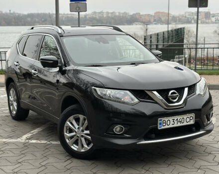 Черный Ниссан ИксТрейл, объемом двигателя 1.6 л и пробегом 200 тыс. км за 16300 $, фото 7 на Automoto.ua