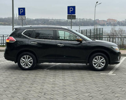 Черный Ниссан ИксТрейл, объемом двигателя 1.6 л и пробегом 200 тыс. км за 16300 $, фото 38 на Automoto.ua