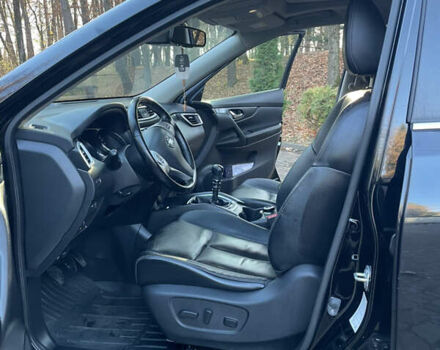 Черный Ниссан ИксТрейл, объемом двигателя 1.6 л и пробегом 180 тыс. км за 15900 $, фото 25 на Automoto.ua