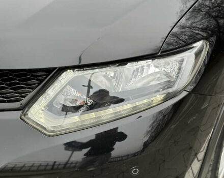 Черный Ниссан ИксТрейл, объемом двигателя 1.6 л и пробегом 200 тыс. км за 16300 $, фото 74 на Automoto.ua