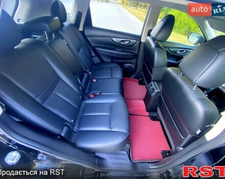 Черный Ниссан ИксТрейл, объемом двигателя 1.6 л и пробегом 101 тыс. км за 17200 $, фото 3 на Automoto.ua