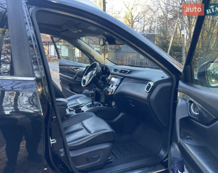 Черный Ниссан ИксТрейл, объемом двигателя 1.6 л и пробегом 180 тыс. км за 15900 $, фото 23 на Automoto.ua