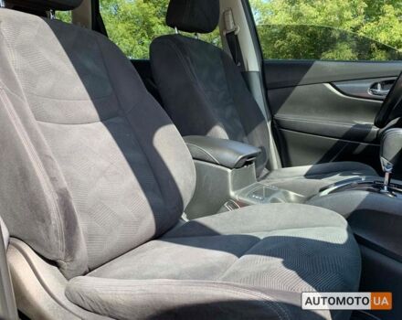 Черный Ниссан ИксТрейл, объемом двигателя 1.6 л и пробегом 195 тыс. км за 17250 $, фото 24 на Automoto.ua