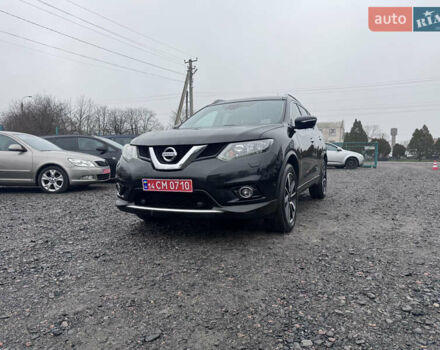 Черный Ниссан ИксТрейл, объемом двигателя 1.6 л и пробегом 230 тыс. км за 14990 $, фото 2 на Automoto.ua