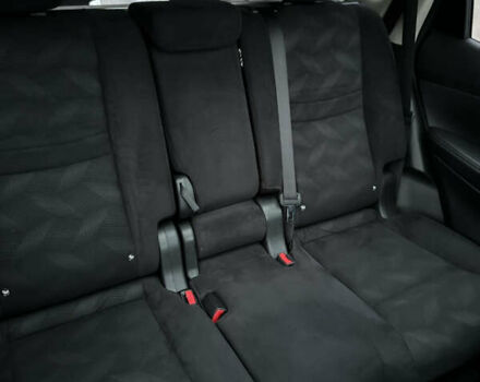 Черный Ниссан ИксТрейл, объемом двигателя 1.6 л и пробегом 200 тыс. км за 16300 $, фото 128 на Automoto.ua