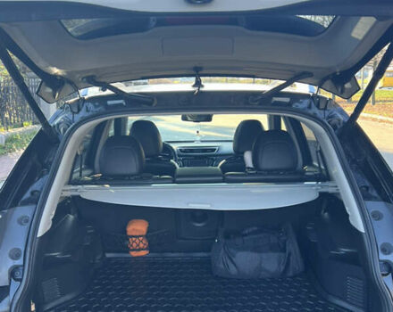 Черный Ниссан ИксТрейл, объемом двигателя 1.6 л и пробегом 211 тыс. км за 16200 $, фото 6 на Automoto.ua