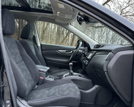 Черный Ниссан ИксТрейл, объемом двигателя 1.6 л и пробегом 200 тыс. км за 16300 $, фото 98 на Automoto.ua