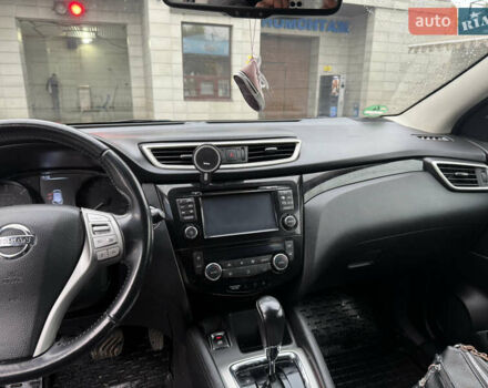 Черный Ниссан ИксТрейл, объемом двигателя 1.6 л и пробегом 130 тыс. км за 15300 $, фото 12 на Automoto.ua