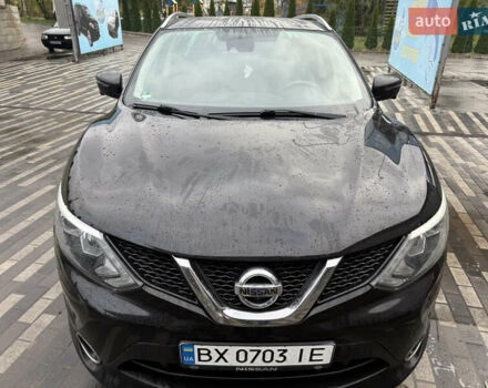 Черный Ниссан ИксТрейл, объемом двигателя 1.6 л и пробегом 130 тыс. км за 15300 $, фото 3 на Automoto.ua