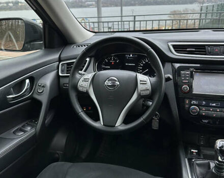 Черный Ниссан ИксТрейл, объемом двигателя 1.6 л и пробегом 200 тыс. км за 16300 $, фото 84 на Automoto.ua