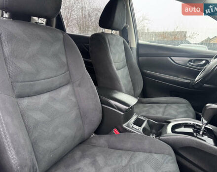 Черный Ниссан ИксТрейл, объемом двигателя 1.6 л и пробегом 230 тыс. км за 14990 $, фото 32 на Automoto.ua