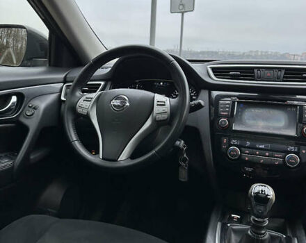 Черный Ниссан ИксТрейл, объемом двигателя 1.6 л и пробегом 200 тыс. км за 16300 $, фото 83 на Automoto.ua