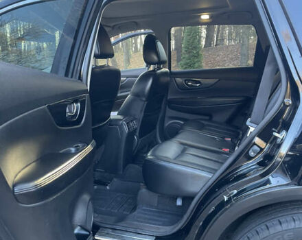 Черный Ниссан ИксТрейл, объемом двигателя 1.6 л и пробегом 180 тыс. км за 15900 $, фото 27 на Automoto.ua