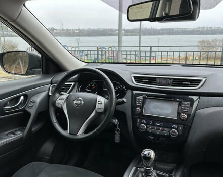 Черный Ниссан ИксТрейл, объемом двигателя 1.6 л и пробегом 200 тыс. км за 16300 $, фото 81 на Automoto.ua