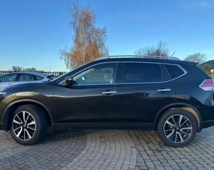Черный Ниссан ИксТрейл, объемом двигателя 1.6 л и пробегом 78 тыс. км за 10900 $, фото 3 на Automoto.ua