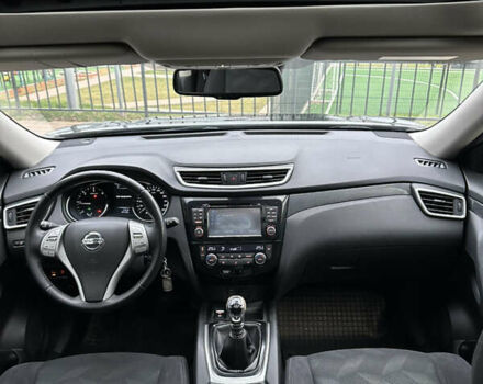 Черный Ниссан ИксТрейл, объемом двигателя 1.6 л и пробегом 200 тыс. км за 16300 $, фото 82 на Automoto.ua