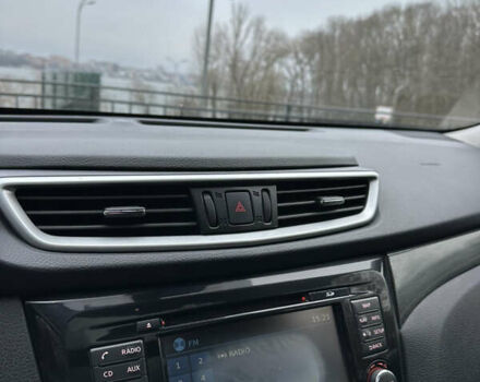 Черный Ниссан ИксТрейл, объемом двигателя 1.6 л и пробегом 200 тыс. км за 16300 $, фото 122 на Automoto.ua