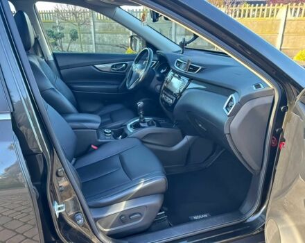 Черный Ниссан ИксТрейл, объемом двигателя 1.6 л и пробегом 78 тыс. км за 10900 $, фото 13 на Automoto.ua