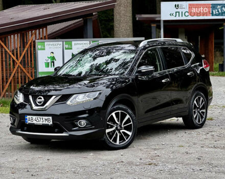 Черный Ниссан ИксТрейл, объемом двигателя 1.6 л и пробегом 160 тыс. км за 17600 $, фото 6 на Automoto.ua