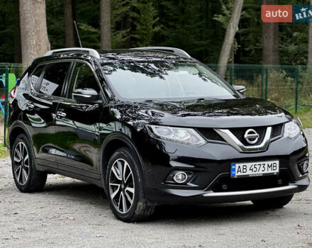 Черный Ниссан ИксТрейл, объемом двигателя 1.6 л и пробегом 160 тыс. км за 17600 $, фото 19 на Automoto.ua