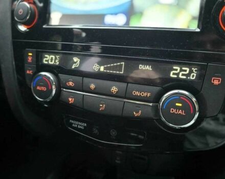 Черный Ниссан ИксТрейл, объемом двигателя 1.6 л и пробегом 2 тыс. км за 7500 $, фото 18 на Automoto.ua