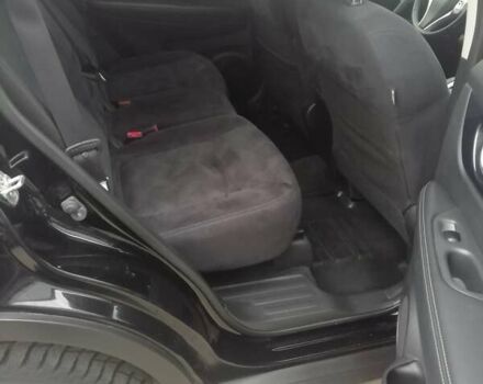 Черный Ниссан ИксТрейл, объемом двигателя 2 л и пробегом 153 тыс. км за 15500 $, фото 4 на Automoto.ua