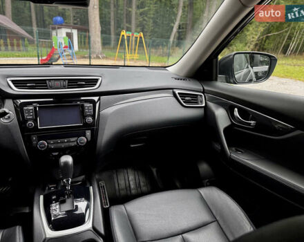 Черный Ниссан ИксТрейл, объемом двигателя 1.6 л и пробегом 160 тыс. км за 17600 $, фото 67 на Automoto.ua