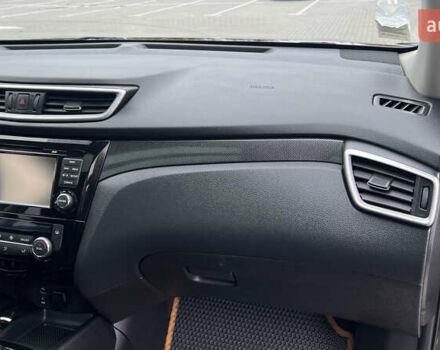 Чорний Ніссан ІксТрейл, об'ємом двигуна 1.6 л та пробігом 178 тис. км за 16400 $, фото 38 на Automoto.ua