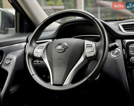 Черный Ниссан ИксТрейл, объемом двигателя 1.6 л и пробегом 160 тыс. км за 17600 $, фото 68 на Automoto.ua