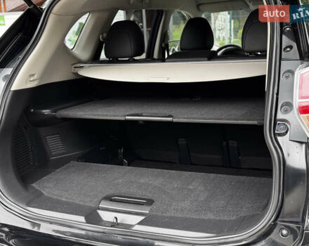 Черный Ниссан ИксТрейл, объемом двигателя 1.6 л и пробегом 160 тыс. км за 17600 $, фото 73 на Automoto.ua