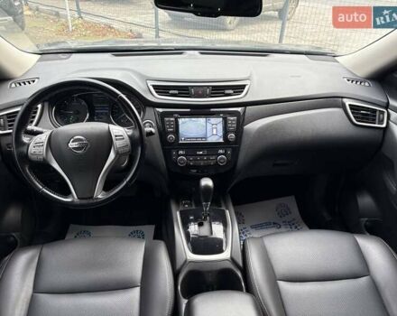Черный Ниссан ИксТрейл, объемом двигателя 1.6 л и пробегом 184 тыс. км за 18200 $, фото 17 на Automoto.ua