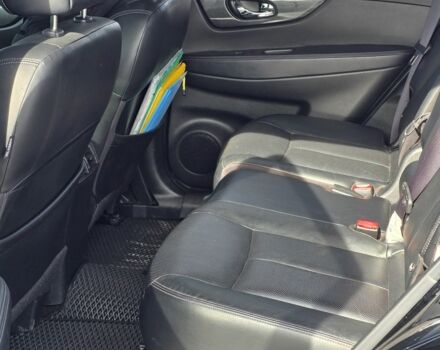 Черный Ниссан ИксТрейл, объемом двигателя 2 л и пробегом 181 тыс. км за 21500 $, фото 5 на Automoto.ua