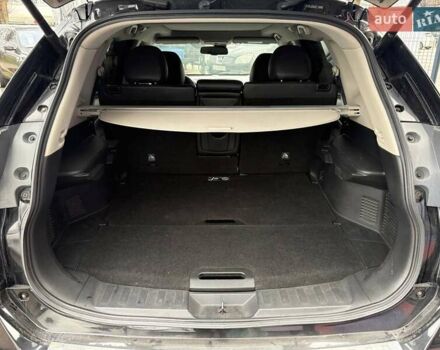 Черный Ниссан ИксТрейл, объемом двигателя 1.6 л и пробегом 184 тыс. км за 18200 $, фото 6 на Automoto.ua